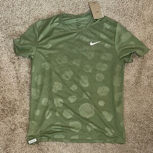 Nike Green Short Sleeve Performance Tee